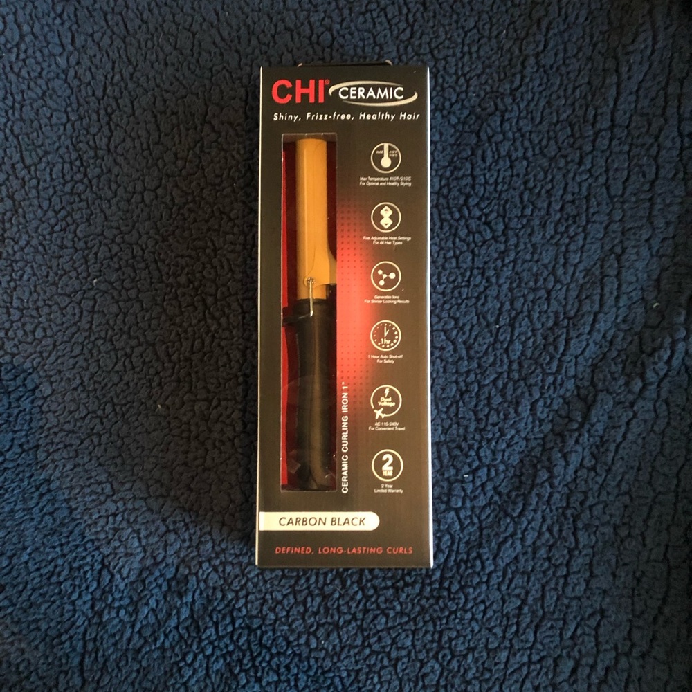 CHI Ceramic 1” barrel curling iron with flipper.